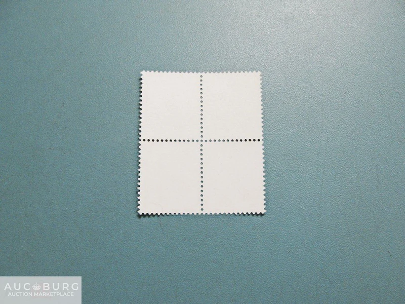 Казахстан. Стандартный выпуск - 1 российский рубль.  Квартблок,1993 г. - additional Photos