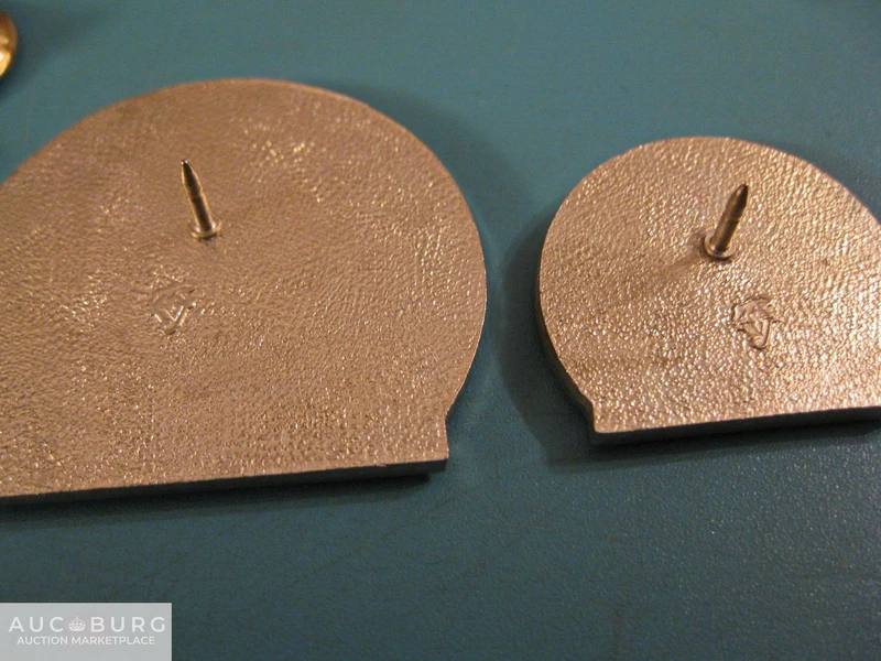 Астана-Коркем (городское оформление) - два разных значка на тяжелом металле. - additional Photos