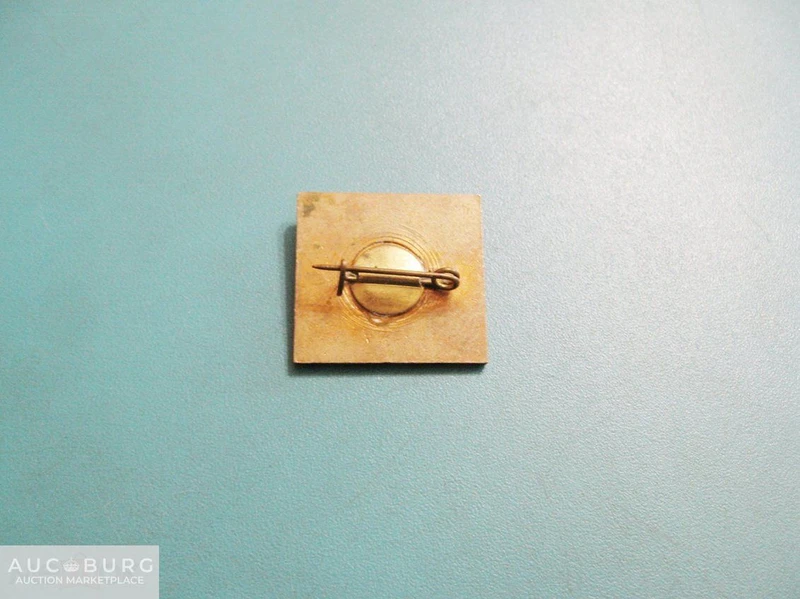 Рудный (Fe) - на тяжелом металле. - additional Photos